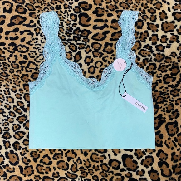 NWT Forever 21 Lace Lingerie Bra/ Crop Top - Picture 1 of 4